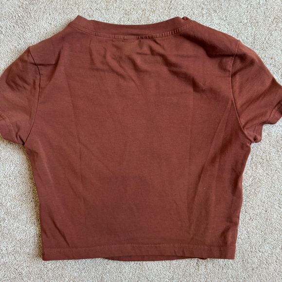 Cropped tshirt - Picture 2 of 2